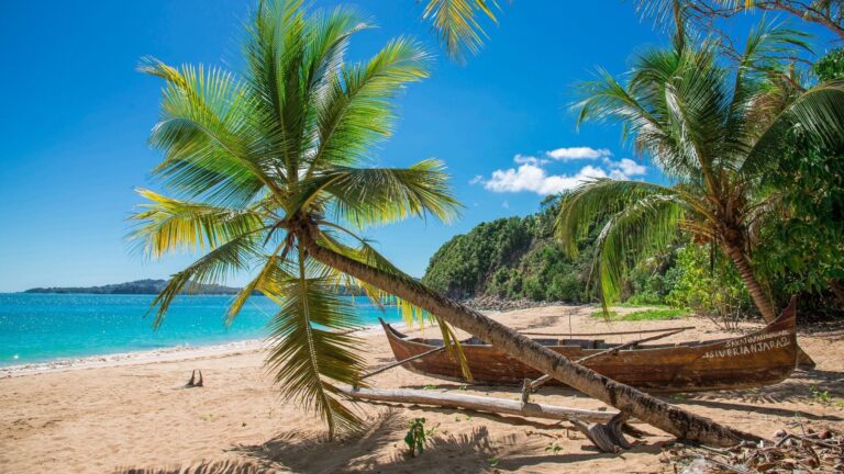 Poilsis Madagaskare, Bė saloje