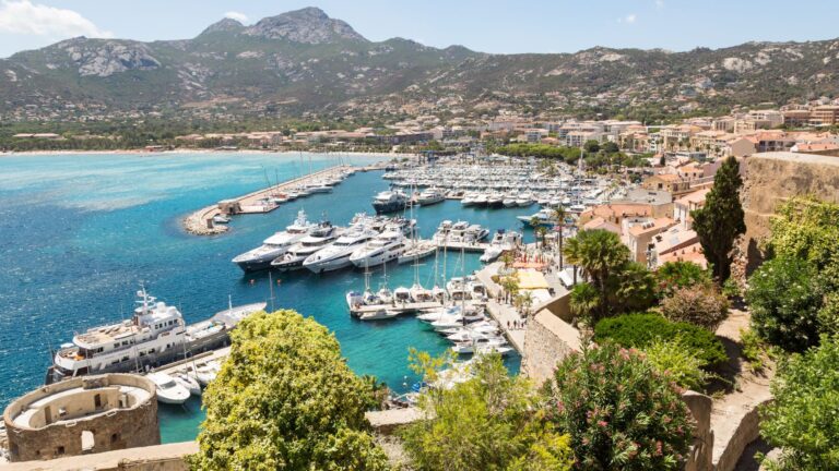 Pažintinė kelionė į Korsiką