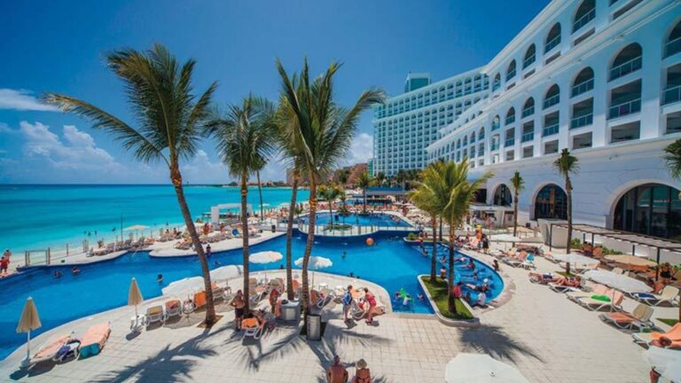 Poilsis Kankune – Hotel Riu Cancun 5*
