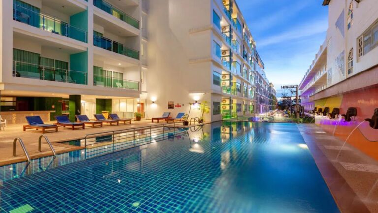 Baumancasa Karon Beach Resort 3* – Phuket., Tailandas