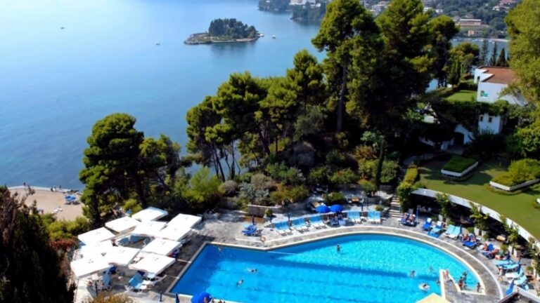 Corfu Holiday Palace 5* – Kanoni, Graikija