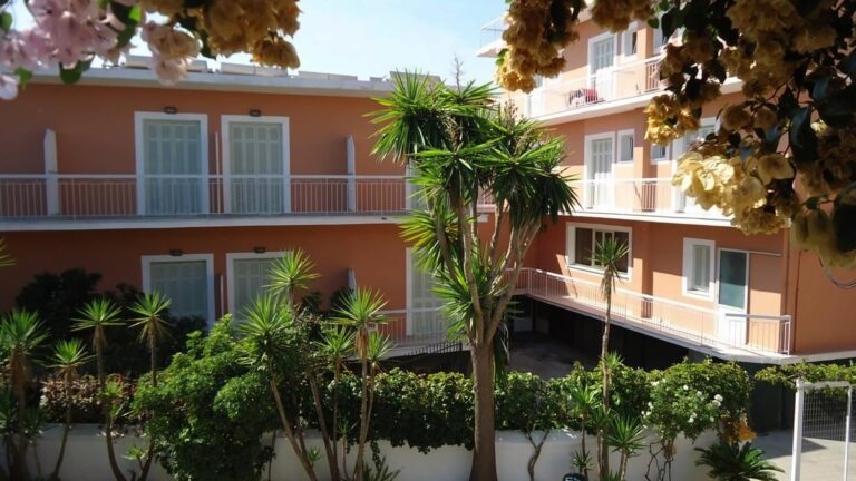 Sirena Beach Hotel 3* – Gouvia, Graikija