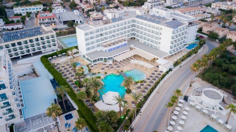 Tasia Maris Beach Hotel & Spa (Adults Only 16+) 4* – Ayia Napa, Kipras