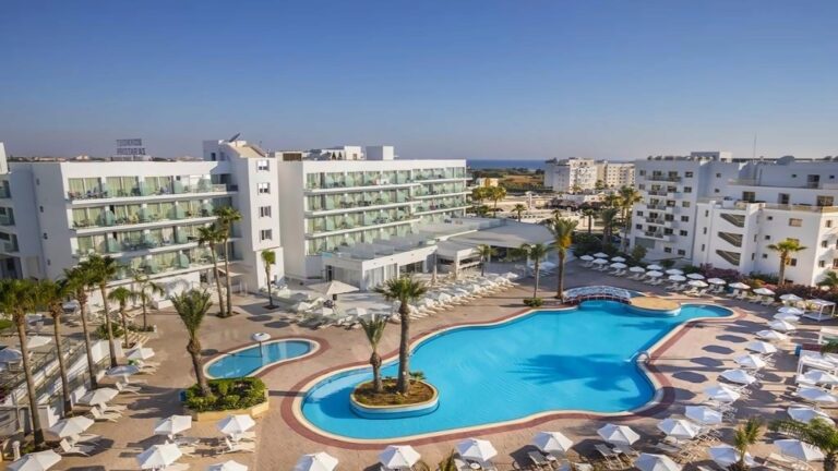 Tsokkos Beach Hotel 4* – Protaras, Kipras