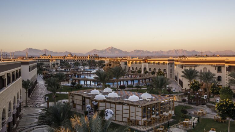 SUNRISE SENTIDO MAMLOUK PALACE RESORT 5* – Hurgada, Egiptas