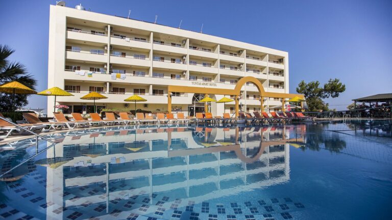 TUNTAS FAMILY SUITES KUSADASI 3* – Kusadasi, Turkija