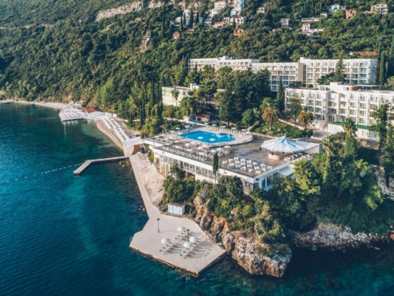 IBEROSTAR WAVES HERCEG NOVI 4* – Njivice, Juodkalnija