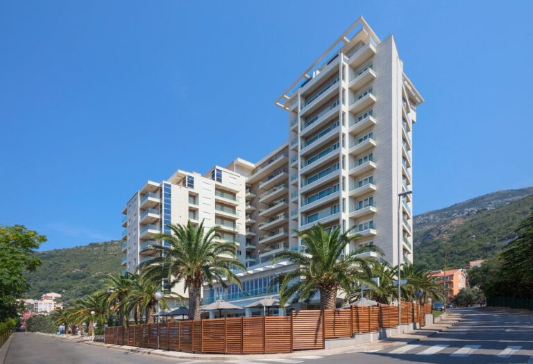 HOTEL AMI BUDVA PETROVAC 5* – Petrovac, Juodkalnija