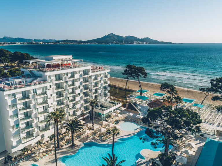 IBEROSTAR WAVES ALCUDIA PARK 4* – MALLORCA, Ispanija
