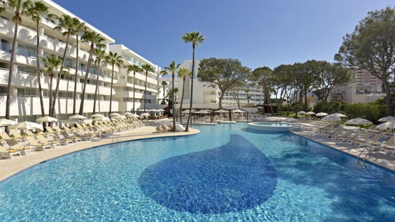IBEROSTAR WAVES CRISTINA 4* – MALLORCA, Ispanija