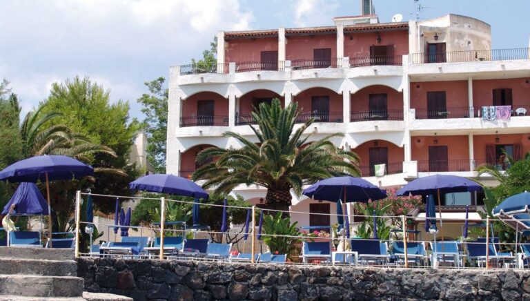 Kalos 3* – Taormina, Italija