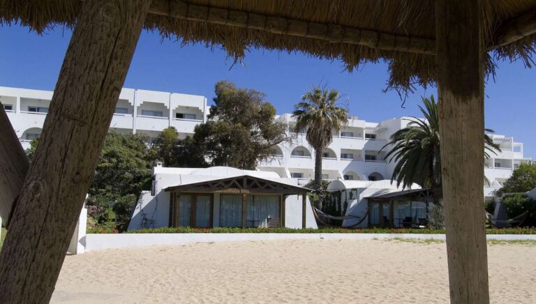 The Orangers Beach Resort and Bungalows 4* – Hammamet, Tunisas