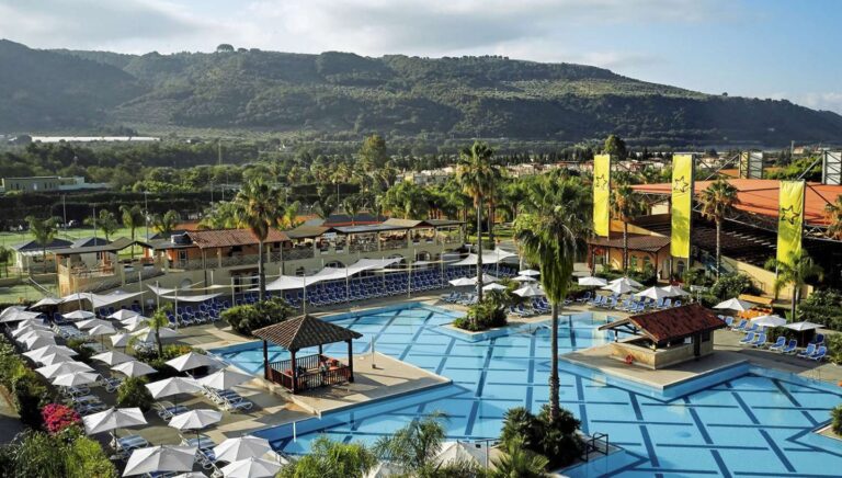 TUI Magic Life Calabria 4* – Pizzo Calabro, Italija