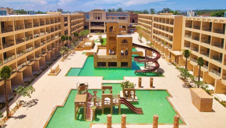 Pamookkoo Resort  4* – Phuket., Tailandas