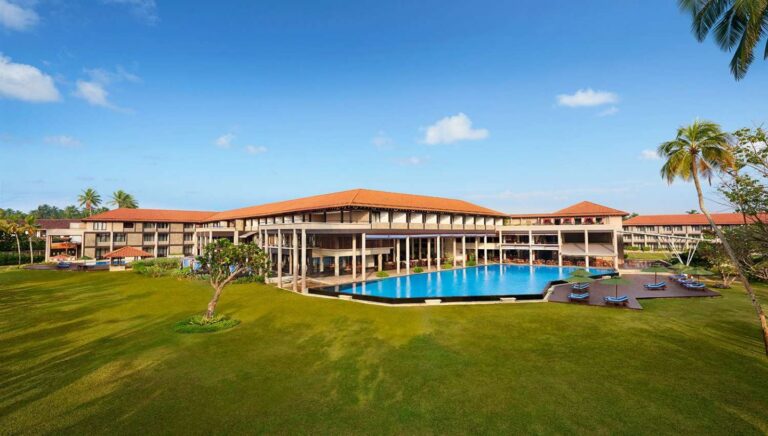 Cinnamon Bey 4* – BERUWELA, Šri Lanka