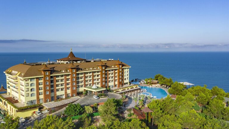 Utopia World Hotel 5* – Kargicak, Turkija