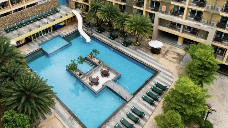 Grand Bella 4* – Pataja, Tailandas