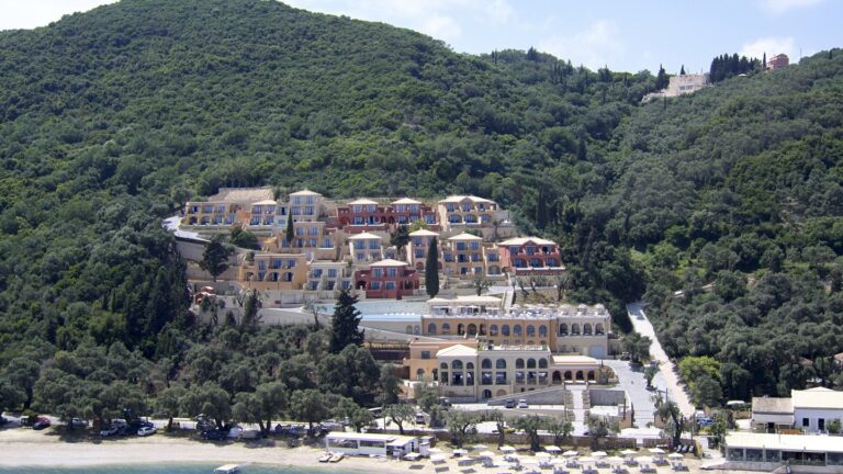 Nido, Mar-Bella Collection 5* – South East, Graikija