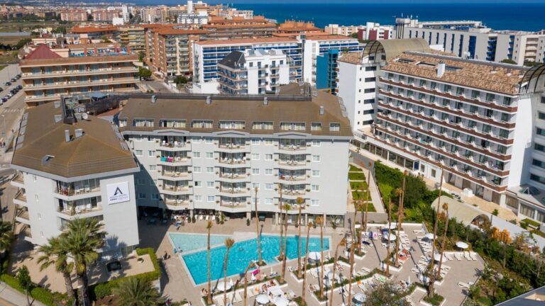 AQUA Hotel The Breeze 4* – Costa del Barcelona Maresme, Ispanija