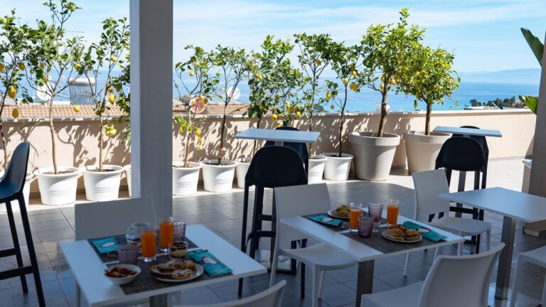 Middletown Palace 4* – Tropea, Italija