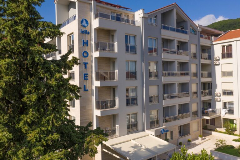 HOTEL IDILA BY AYCON 4* – Budva, Juodkalnija